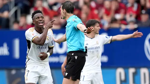 ‘Focus on playing!’ - Vinicius Junior told to ‘rise above’ abuse amid ongoing racism battle as Real Madrid star’s ‘behaviour’ is criticised by La Liga great
